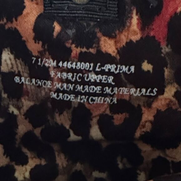 Libby Edelman Black Textured Heeled Boots sz 7.5 - Picture 16 of 16